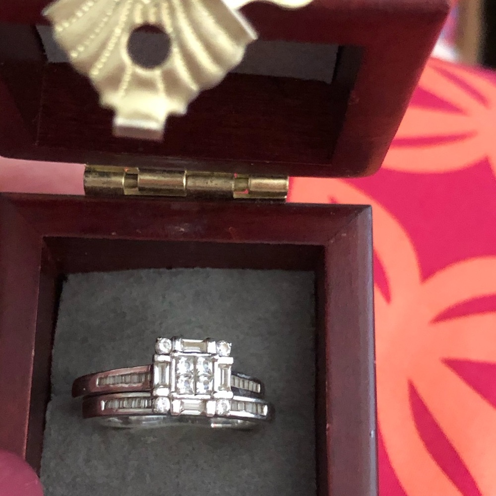 Sterling Silver wedding set sz 8/9